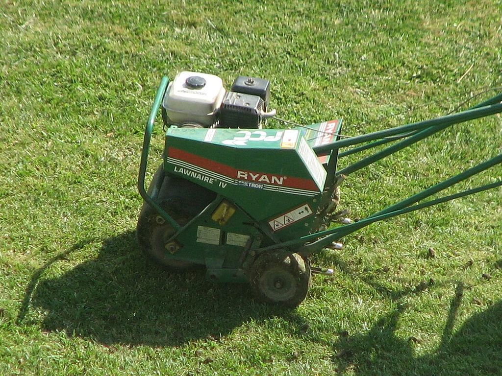 Core Lawn Aerator Machine